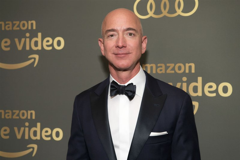 Amazon CEO Jeff Bezos donates $10 billion to fight climate change